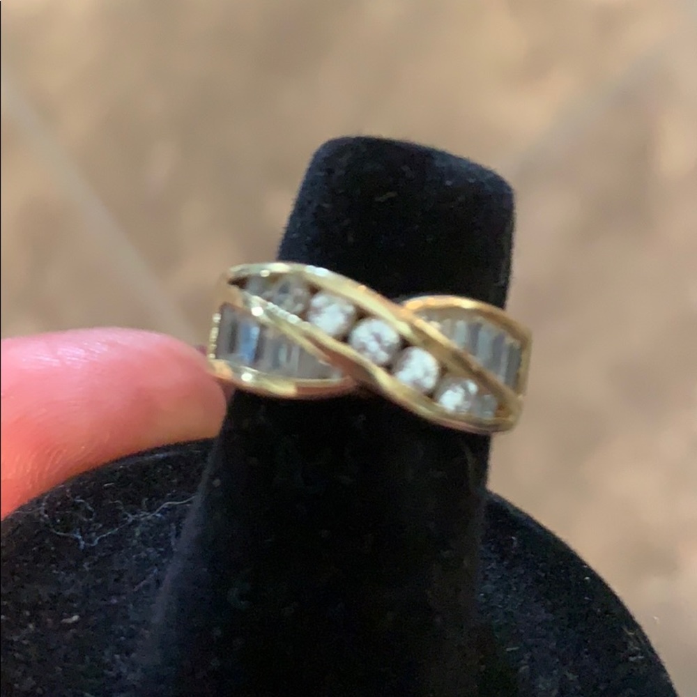 Ring. Gold band costume. 😀 4 For $20